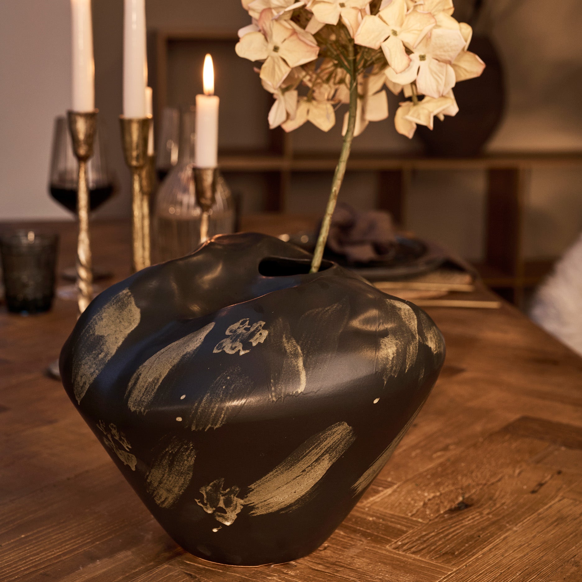 Sculpted breite Vase